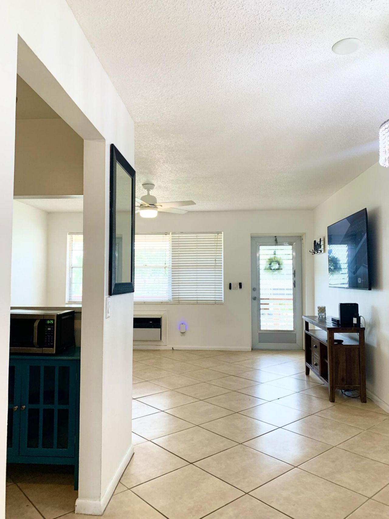 123 Canterbury E, West Palm Beach, FL 33417 Photo
