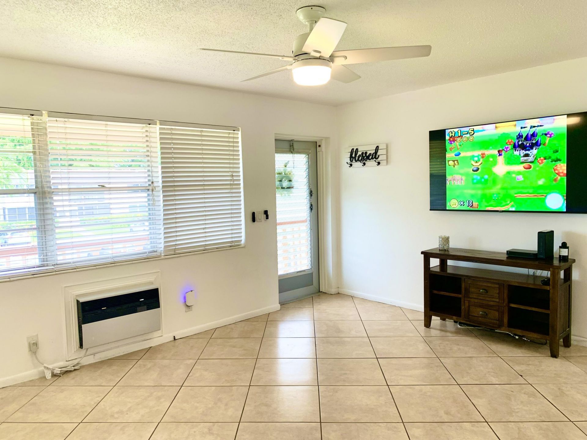 123 Canterbury E, West Palm Beach, FL 33417 Photo