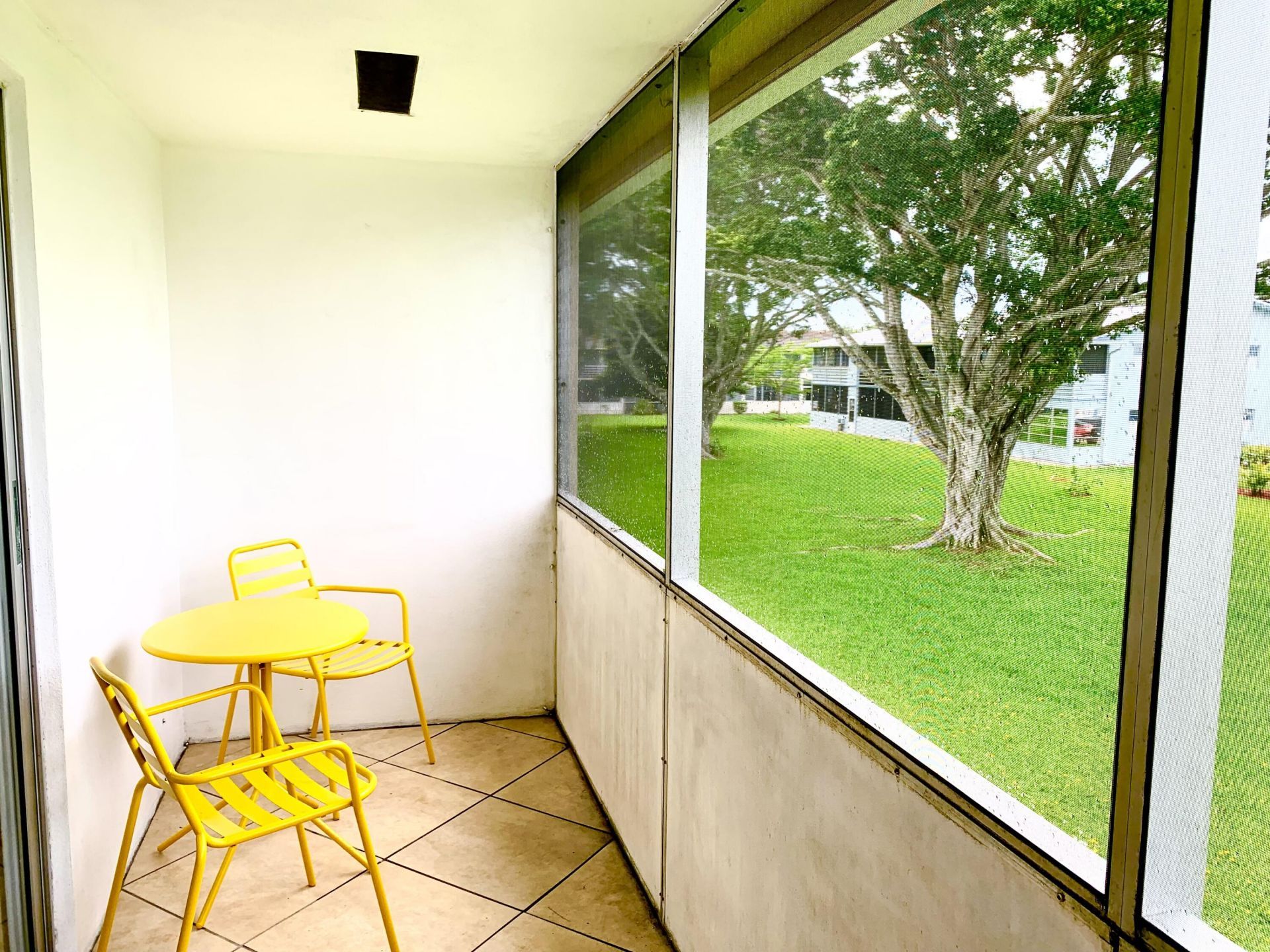 123 Canterbury E, West Palm Beach, FL 33417 Photo