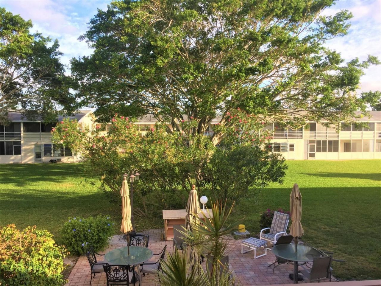 123 Canterbury E, West Palm Beach, FL 33417 Photo