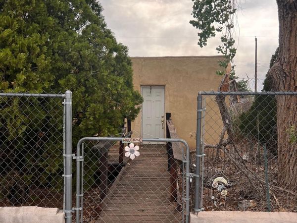 3078 Benny Road SW, Albuquerque, NM 87105