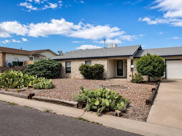 4735 Gypsum Drive NE, Rio Rancho, NM 87124