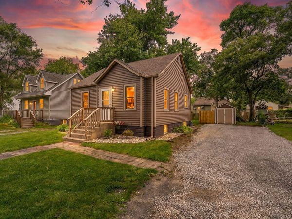 2832 W 41st Avenue, Gary, IN 46408