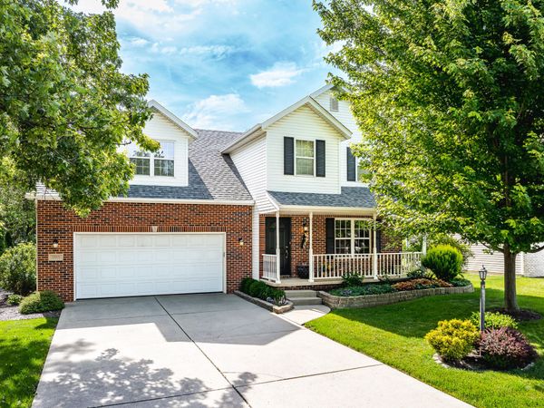 203 Parkwood Drive, Valparaiso, IN 46383