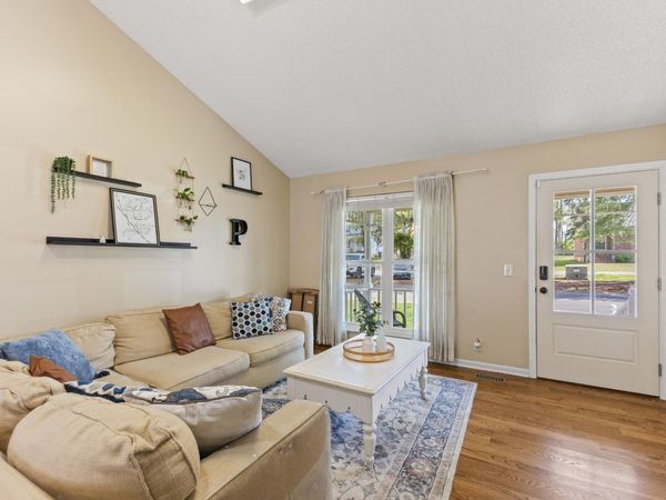 105 Heathcote Ct , Goodlettsville, TN 37072