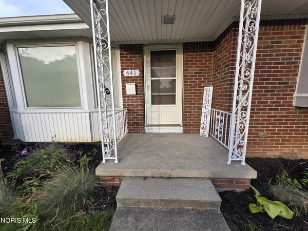641 Holly Drive, Oregon, OH 43616