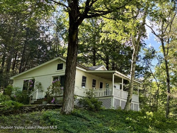 13 Tremper Association Road, East Chatham, NY 12060