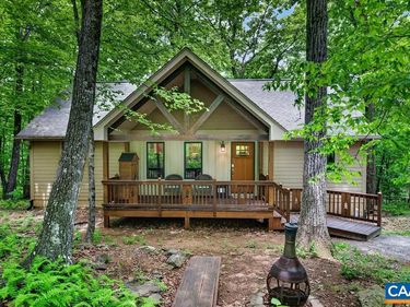17 PINE SISKIN LN , Roseland, VA 22967