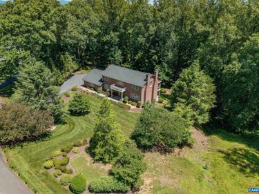 985 TANGLEWOOD RD, Charlottesville, VA 22901