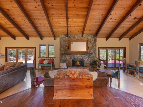 10622 Encino Drive , Oak View, CA 93022