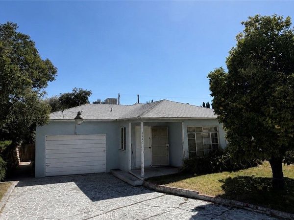 9941 France, Tujunga, CA 91042