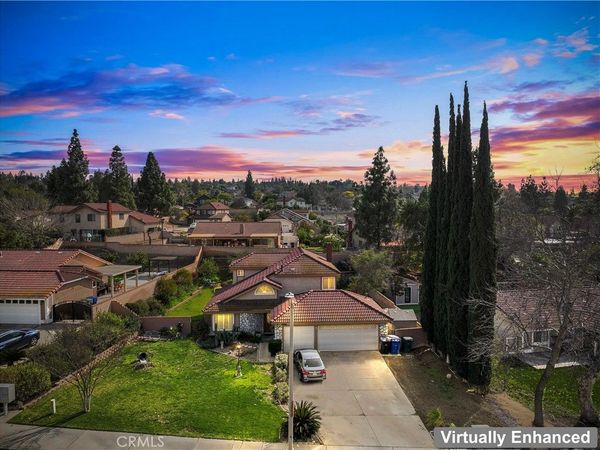 1302 Via Vista , Riverside, CA 92506