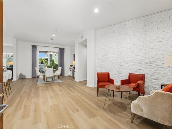 21 Gramercy, Unit 220, Irvine, CA 92612