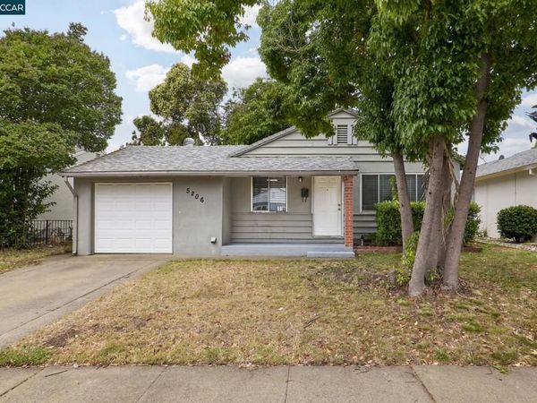 5206 Priscilla Ln, Sacramento, CA 95820