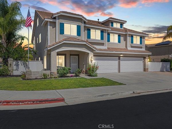 26369 Palisades, Murrieta, CA 92563