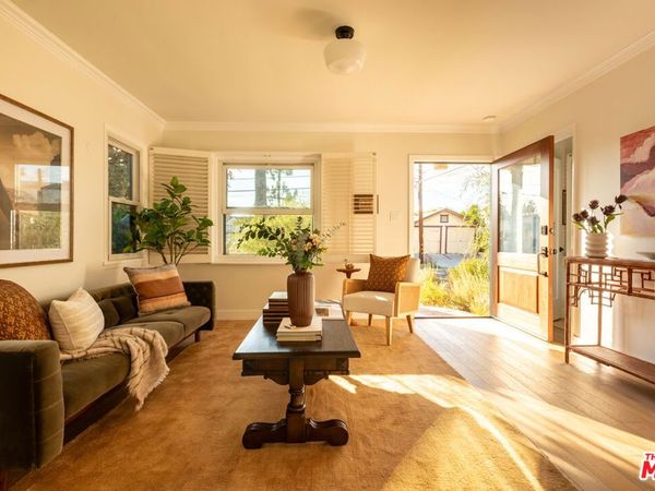 3150 Gracia Street, Los Angeles, CA 90039