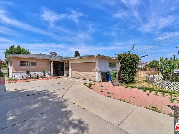 9885 Lev Avenue, Arleta, CA 91331