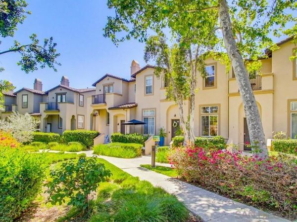 14672 Via Fiesta , Unit 3, San Diego, CA 92127