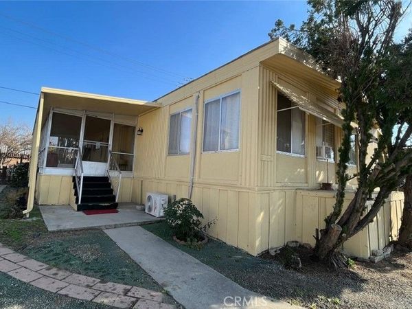 36 ROUND TABLE DR, Unit 36, Riverside, CA 92507