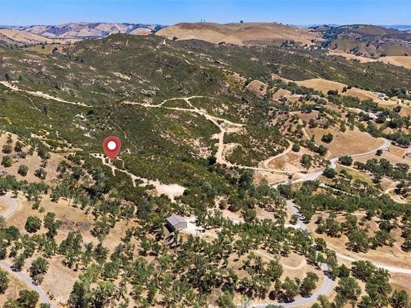 6240 Nacimiento Shores Road, Lake Nacimiento, CA 93426