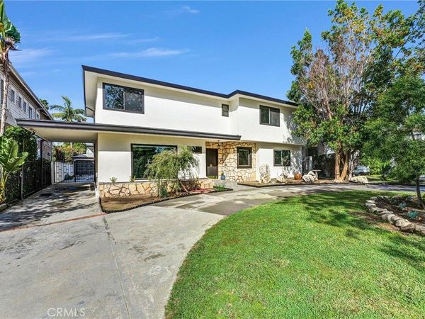 1801 Buckingham Road, Los Angeles, CA 90019
