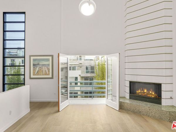 115 Galleon Street , Unit A, Marina Del Rey, CA 90292