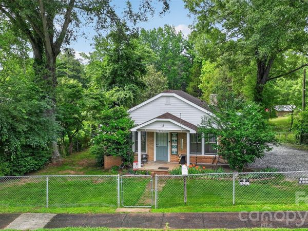 13 E Murray Street , Maiden, NC 28650