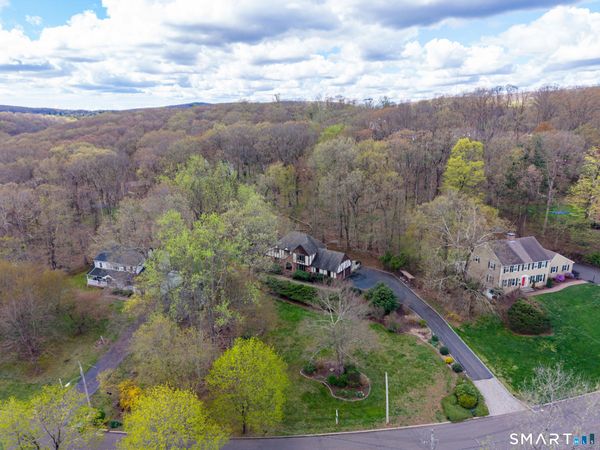 50 Birchwood , Hamden, CT 06518