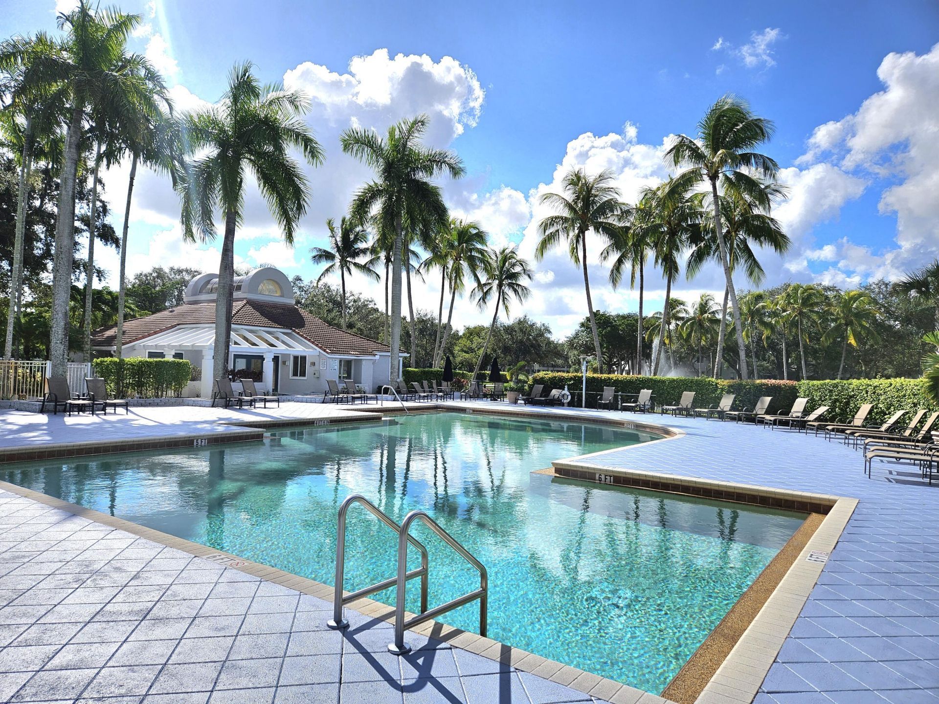 631 Lyons Road, Unit 12204, Coconut Creek, FL 33063 Photo