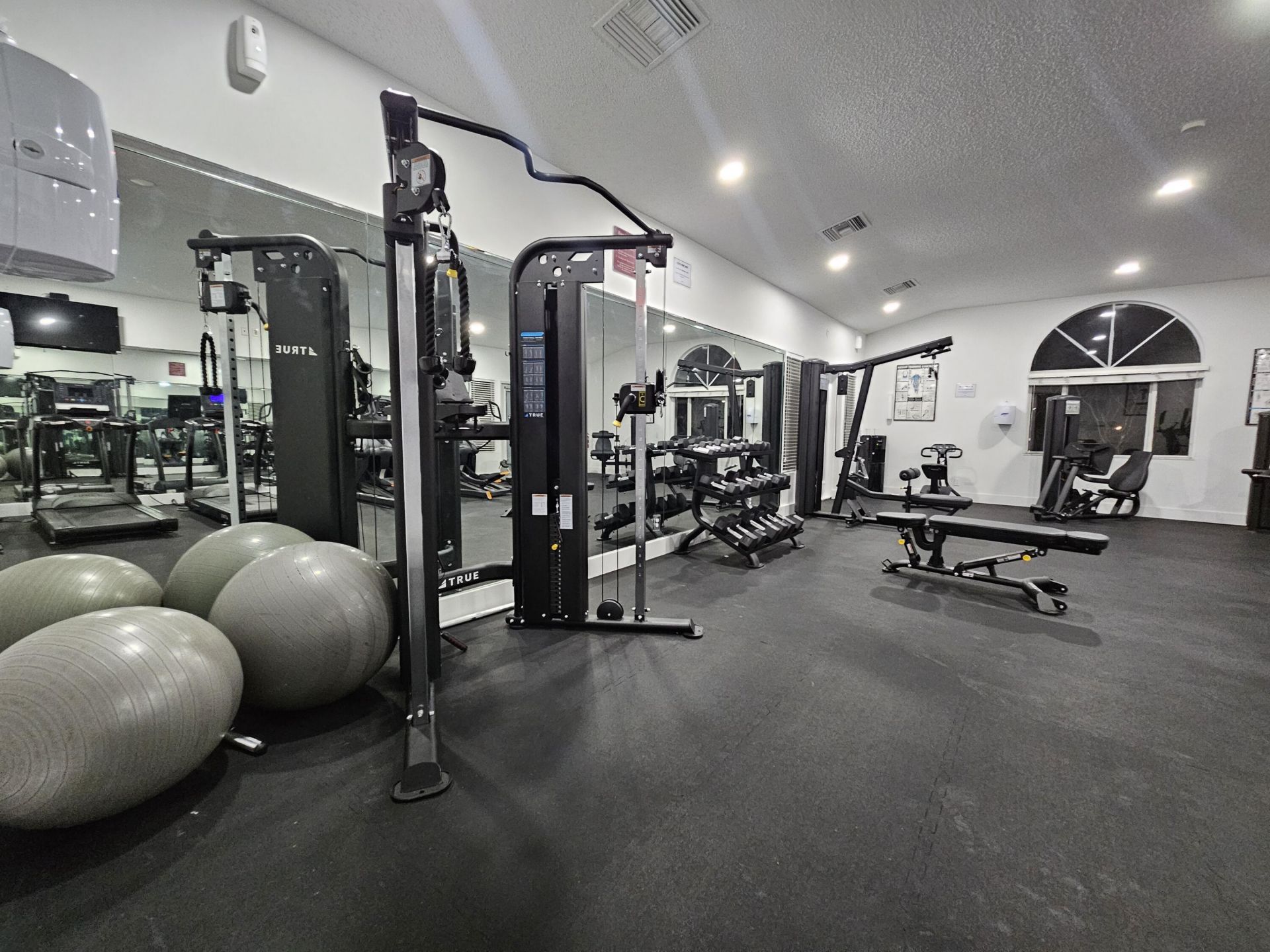 631 Lyons Road, Unit 12204, Coconut Creek, FL 33063 Photo