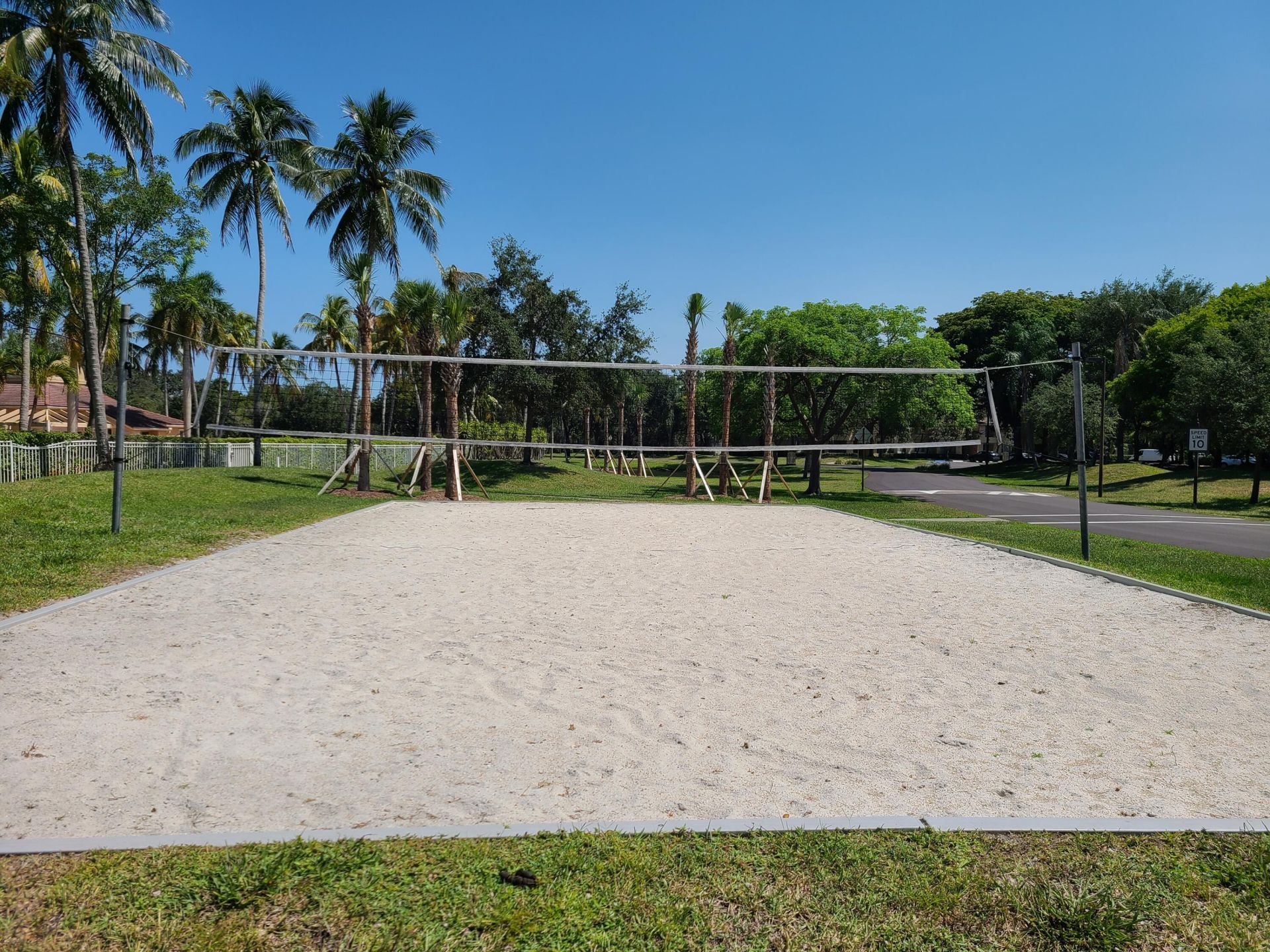 631 Lyons Road, Unit 12204, Coconut Creek, FL 33063 Photo