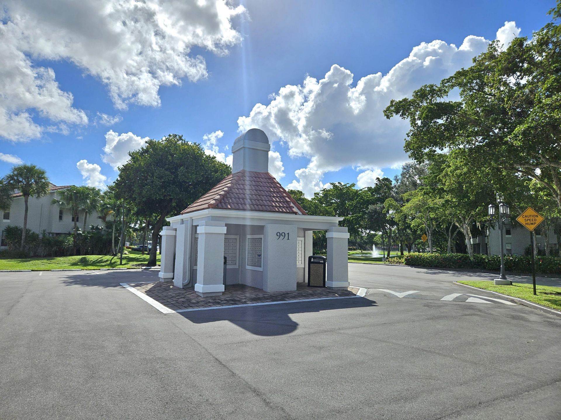 631 Lyons Road, Unit 12204, Coconut Creek, FL 33063 Photo