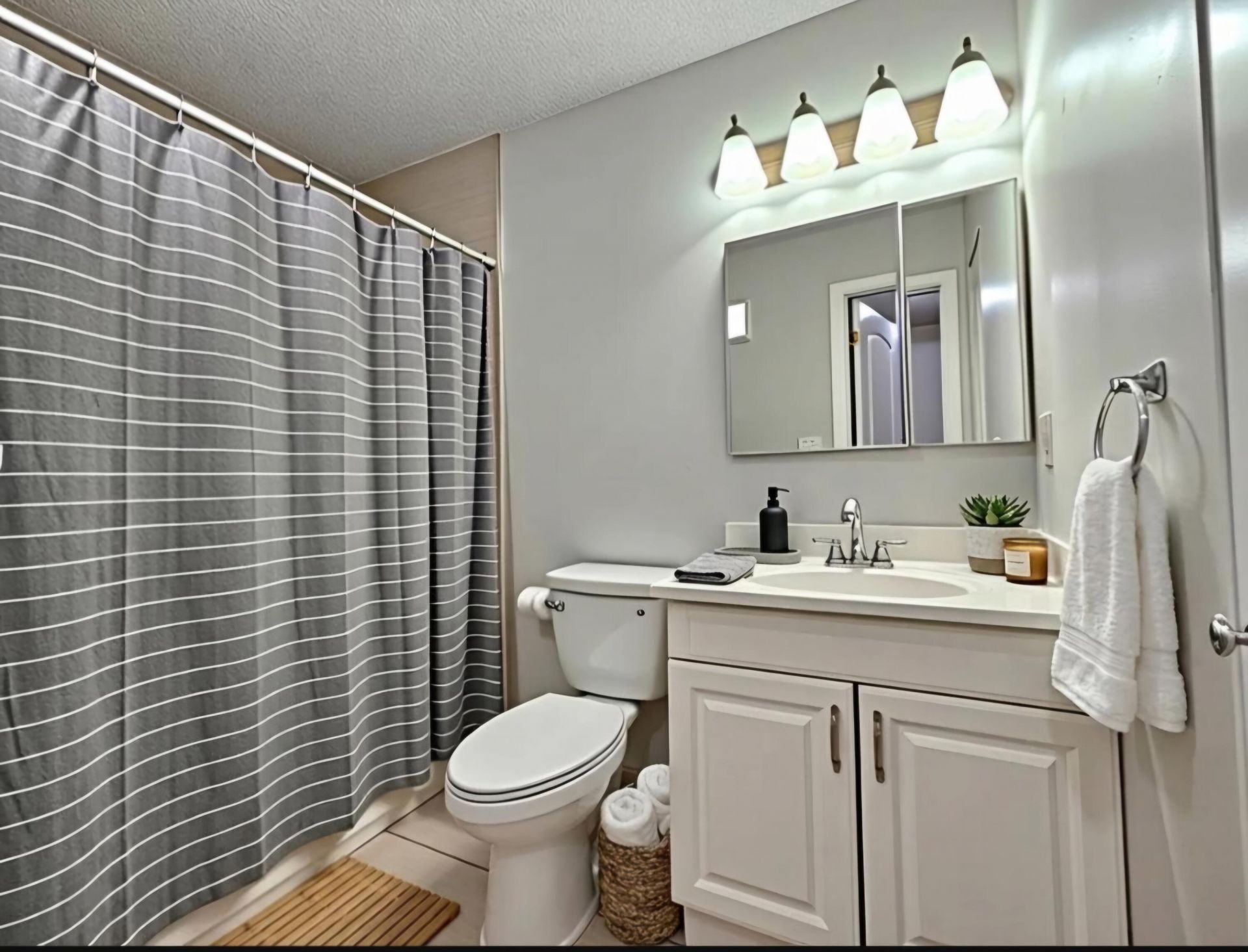 631 Lyons Road, Unit 12204, Coconut Creek, FL 33063 Photo