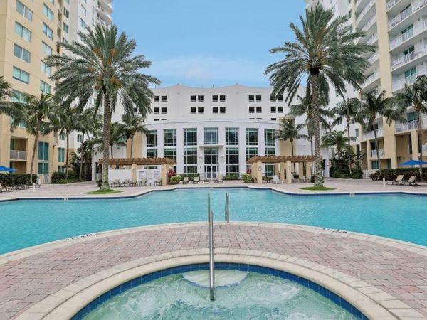1755 E Hallandale Beach Boulevard, Unit 1207 E, Hallandale Beach, FL 33009