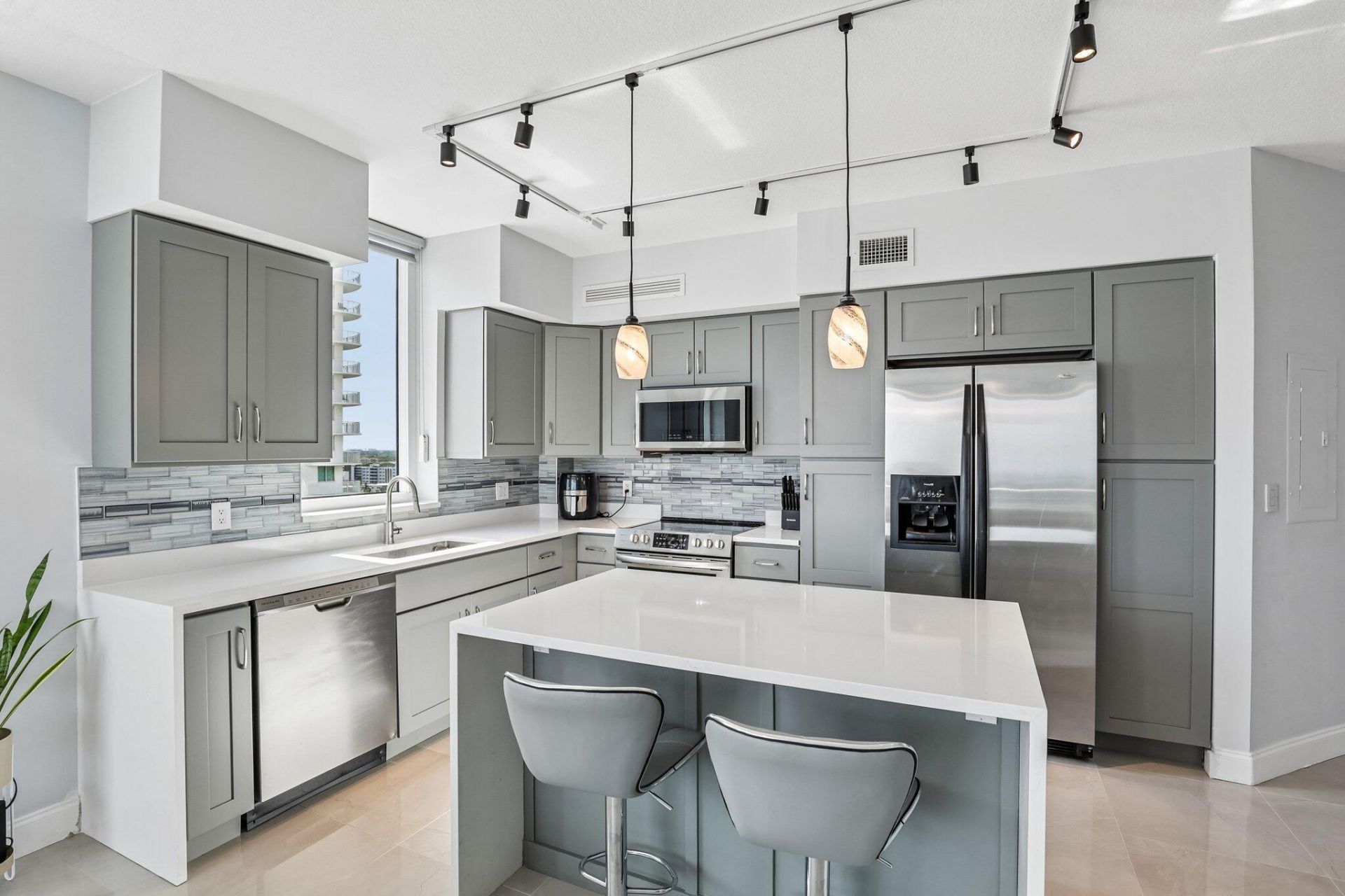 1755 E Hallandale Beach Boulevard, Unit 1207 E, Hallandale Beach, FL 33009 Photo