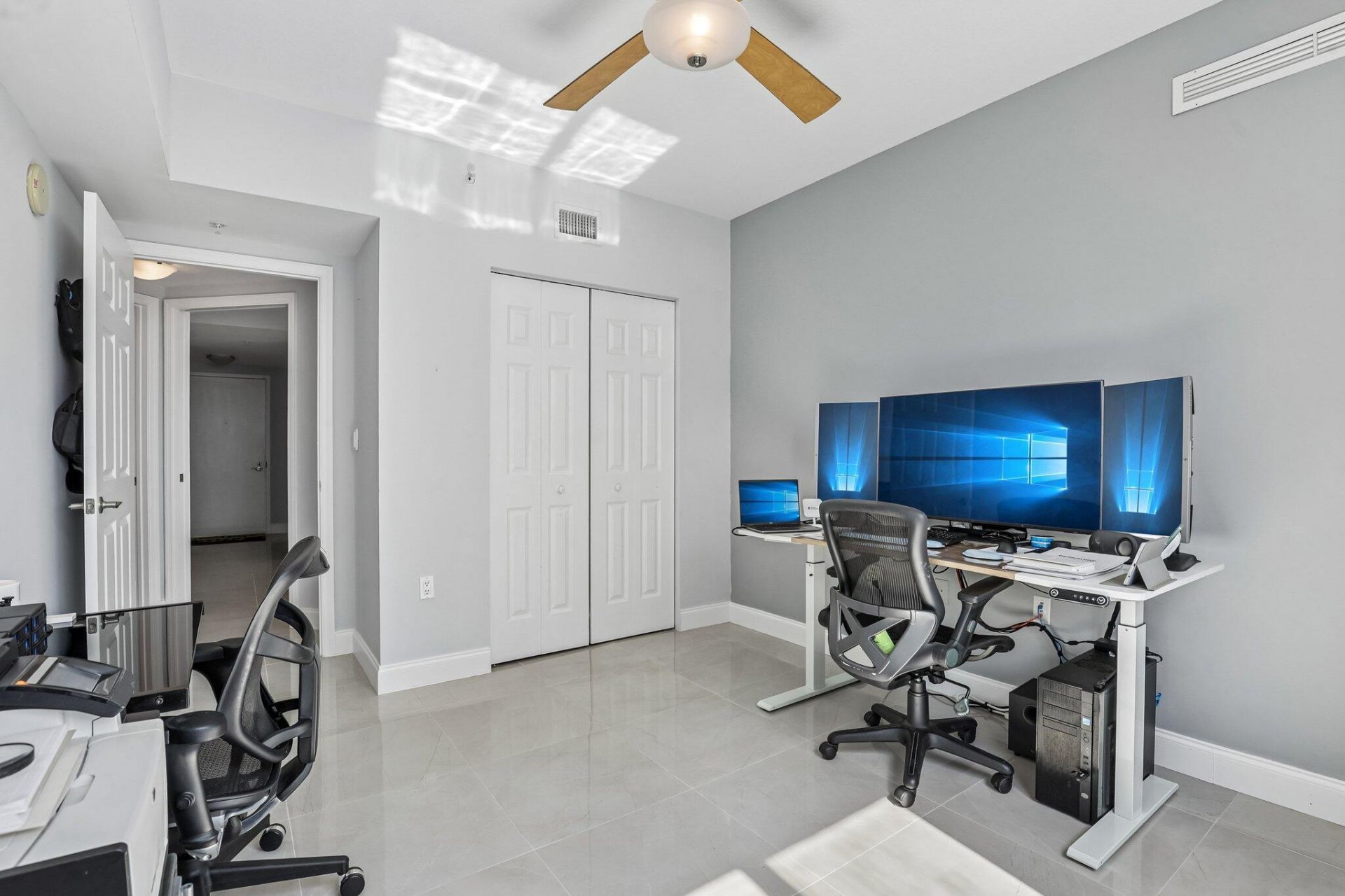 1755 E Hallandale Beach Boulevard, Unit 1207 E, Hallandale Beach, FL 33009 Photo