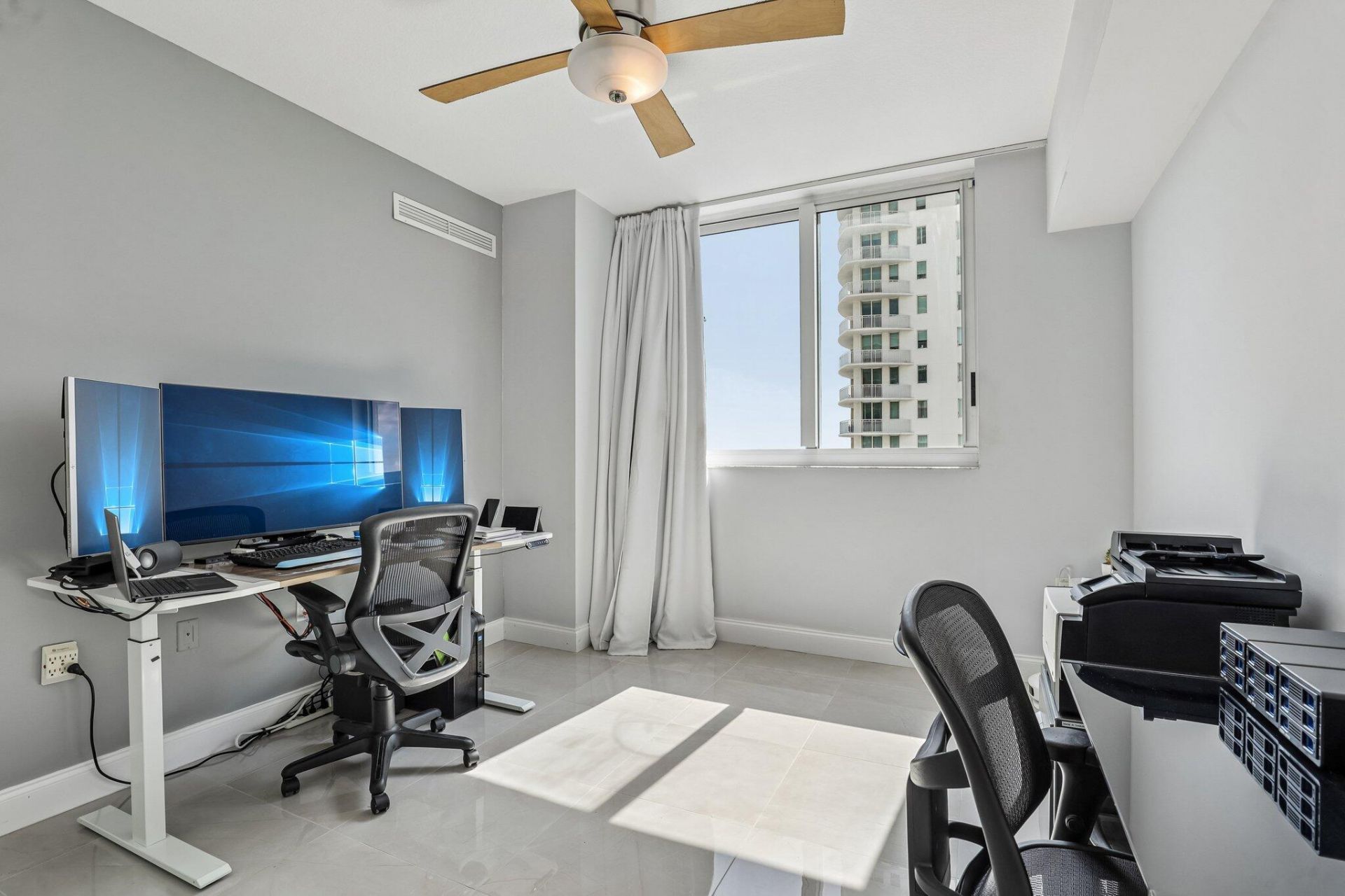 1755 E Hallandale Beach Boulevard, Unit 1207 E, Hallandale Beach, FL 33009 Photo