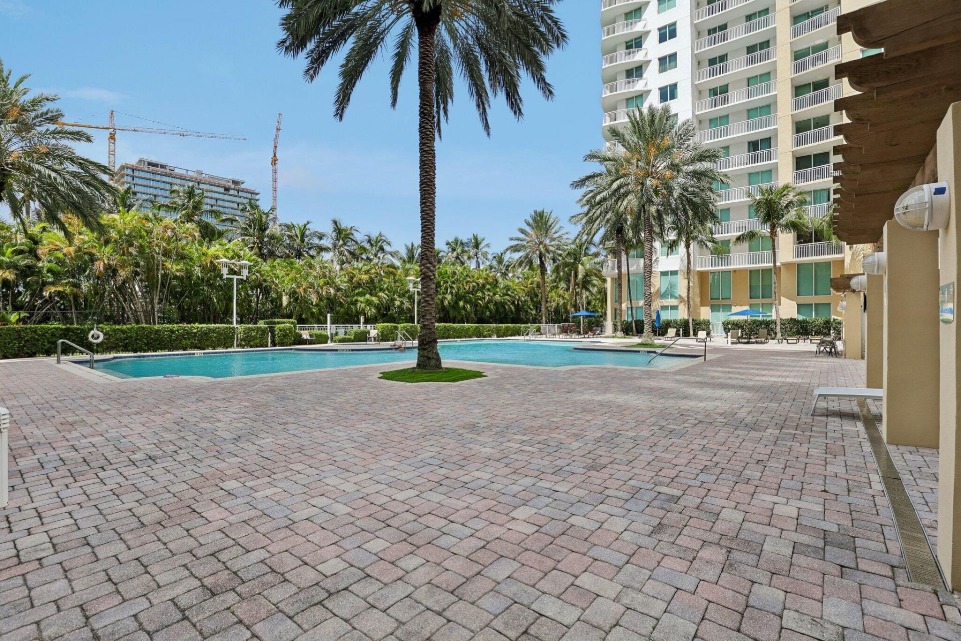 1755 E Hallandale Beach Boulevard, Unit 1207 E, Hallandale Beach, FL 33009 Photo