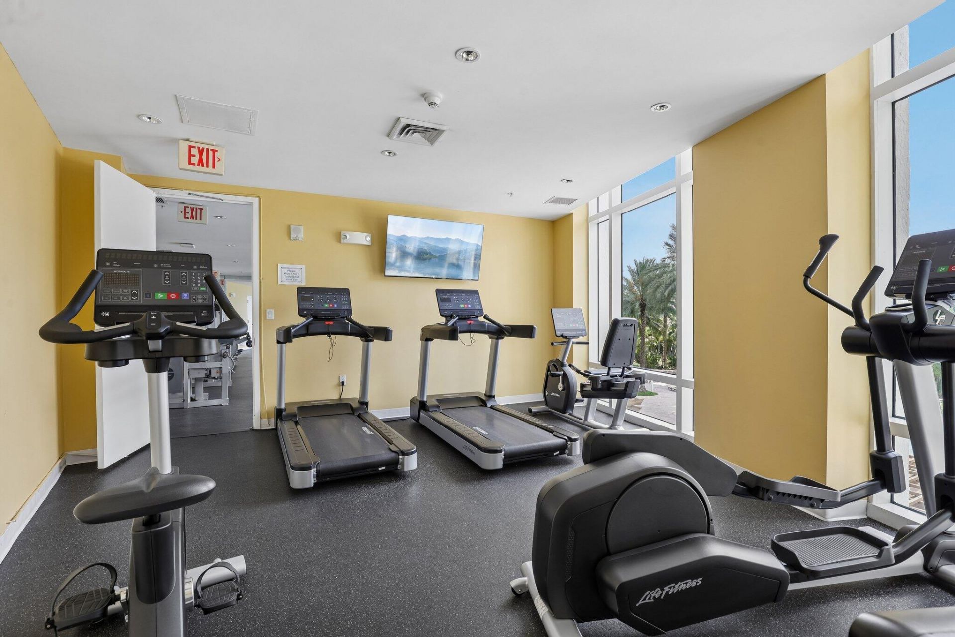 1755 E Hallandale Beach Boulevard, Unit 1207 E, Hallandale Beach, FL 33009 Photo