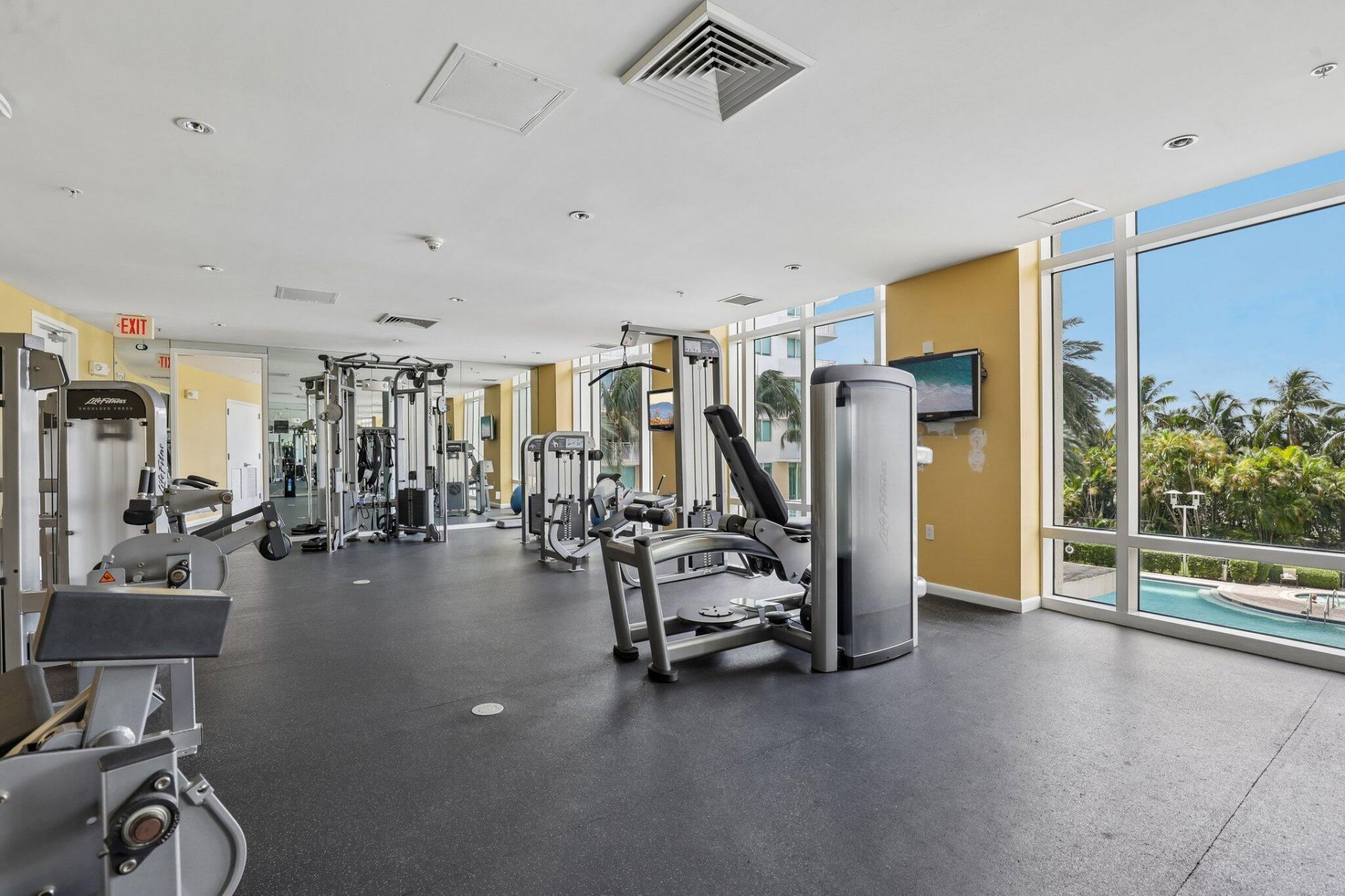 1755 E Hallandale Beach Boulevard, Unit 1207 E, Hallandale Beach, FL 33009 Photo
