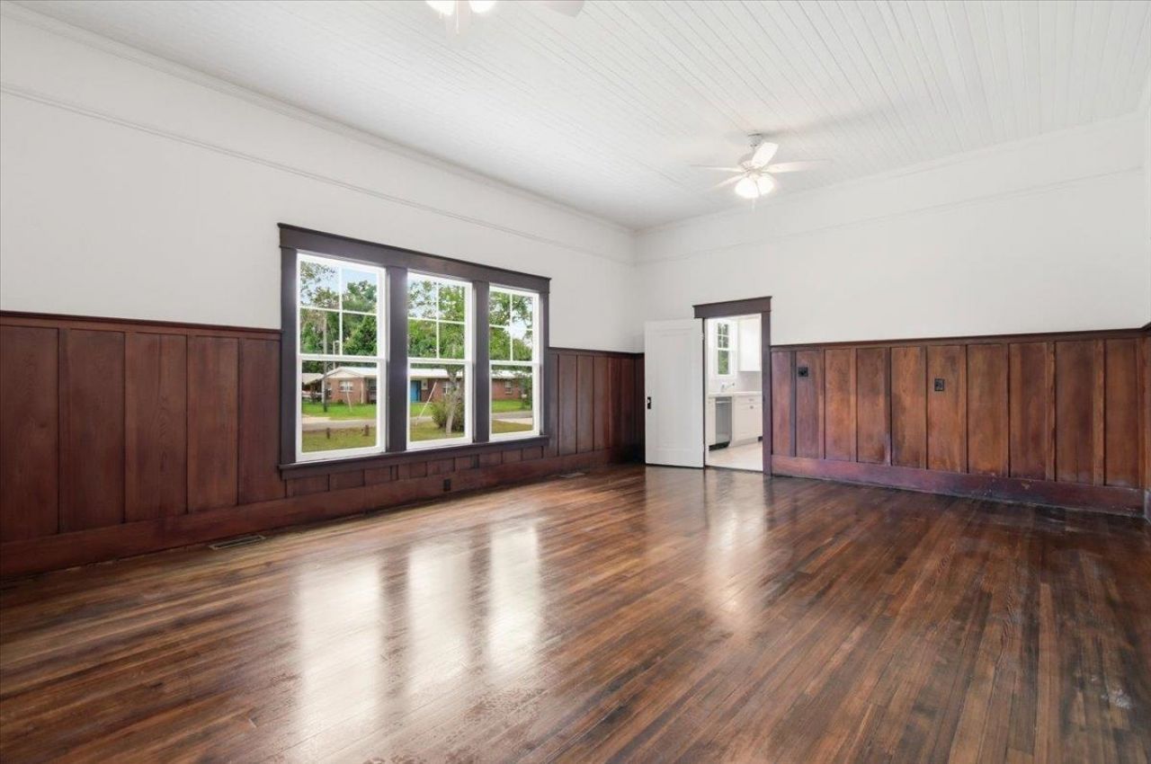 1103 N Jefferson Street, Perry, FL 32347 Photo