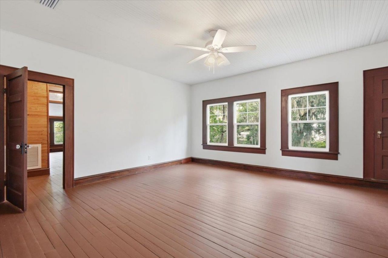 1103 N Jefferson Street, Perry, FL 32347 Photo