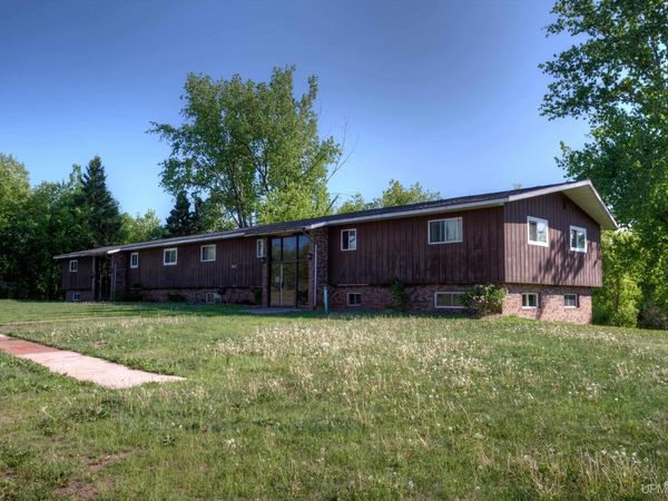 421 S Suffolk Street, Ironwood, MI 49938