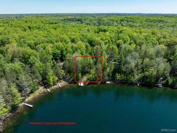 N1163 E Tie Lake Road, Munising Twp, MI 49895