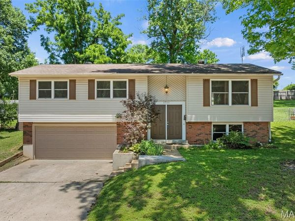 1711 E Ninth Street, Washington, MO 63090