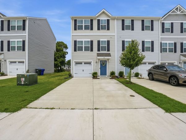 34 Clara Court , Suffolk, VA 23434