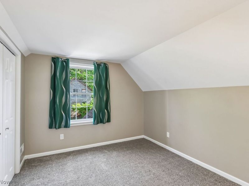 4415 Fenwick Avenue, Cleveland, OH 44113 Photo 26