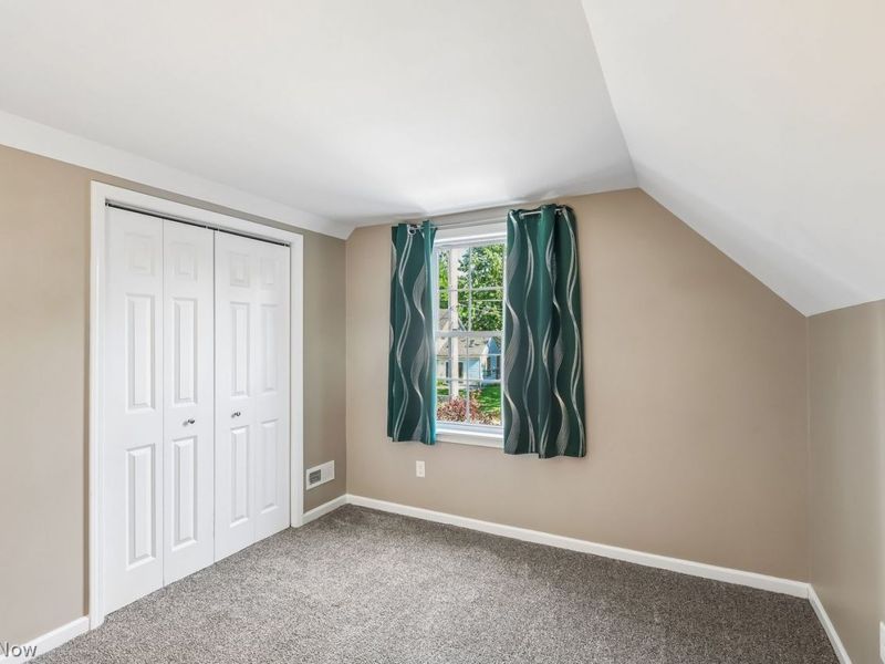 4415 Fenwick Avenue, Cleveland, OH 44113 Photo 27