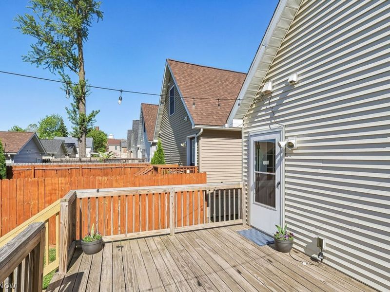 4415 Fenwick Avenue, Cleveland, OH 44113 Photo 40
