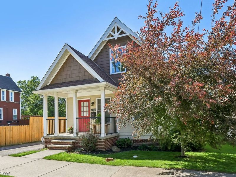 4415 Fenwick Avenue, Cleveland, OH 44113 Photo 6